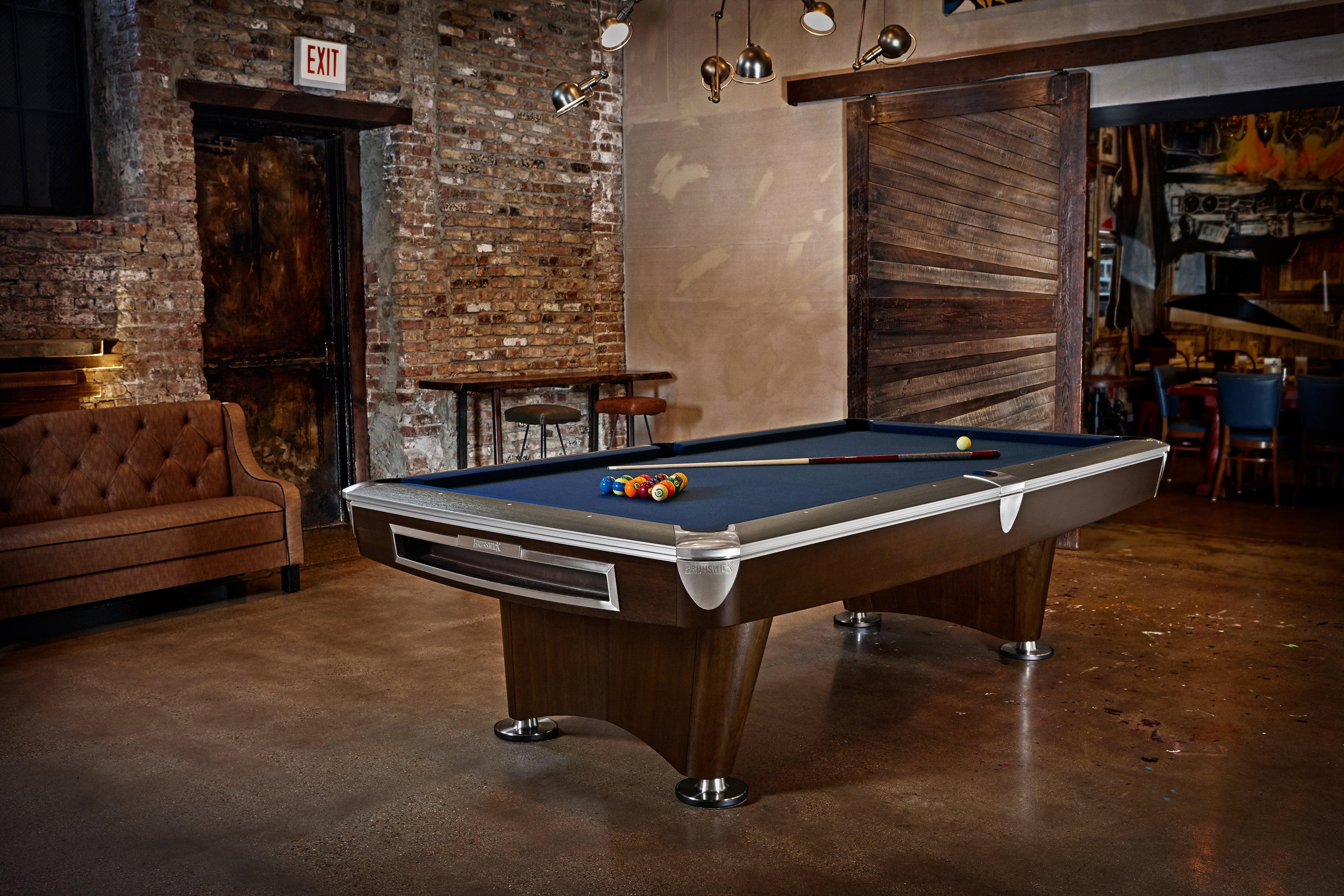 Brunswick Billiards Gold Crown VI 8' Slate Pool Table in Skyline Walnut/Espresso w/ Gully Return